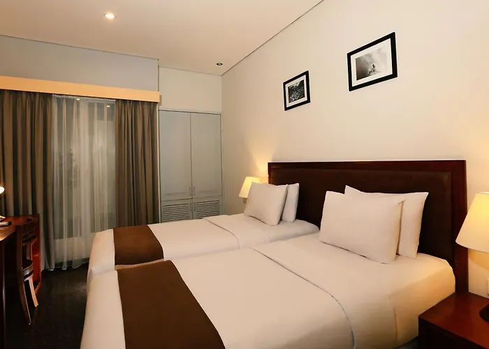 Kutabex Beachfront Hotel Hotel 3*