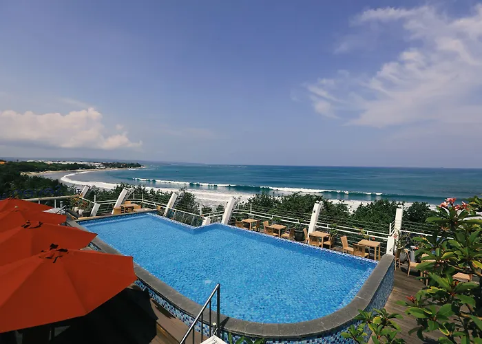 Kutabex Beachfront Hotel
