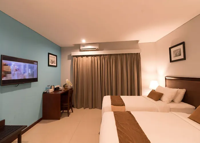 Kutabex Beachfront Hotel Hotel